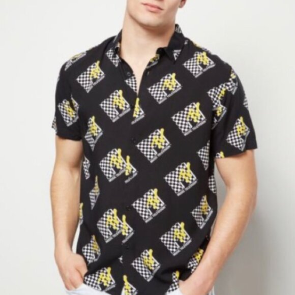 M👔 Relaxed Fit Button Up Lot of 2 Shirts Short Sleeves Streetwear - Picture 3 of 12